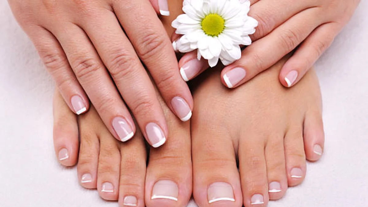mani pedi material nyt